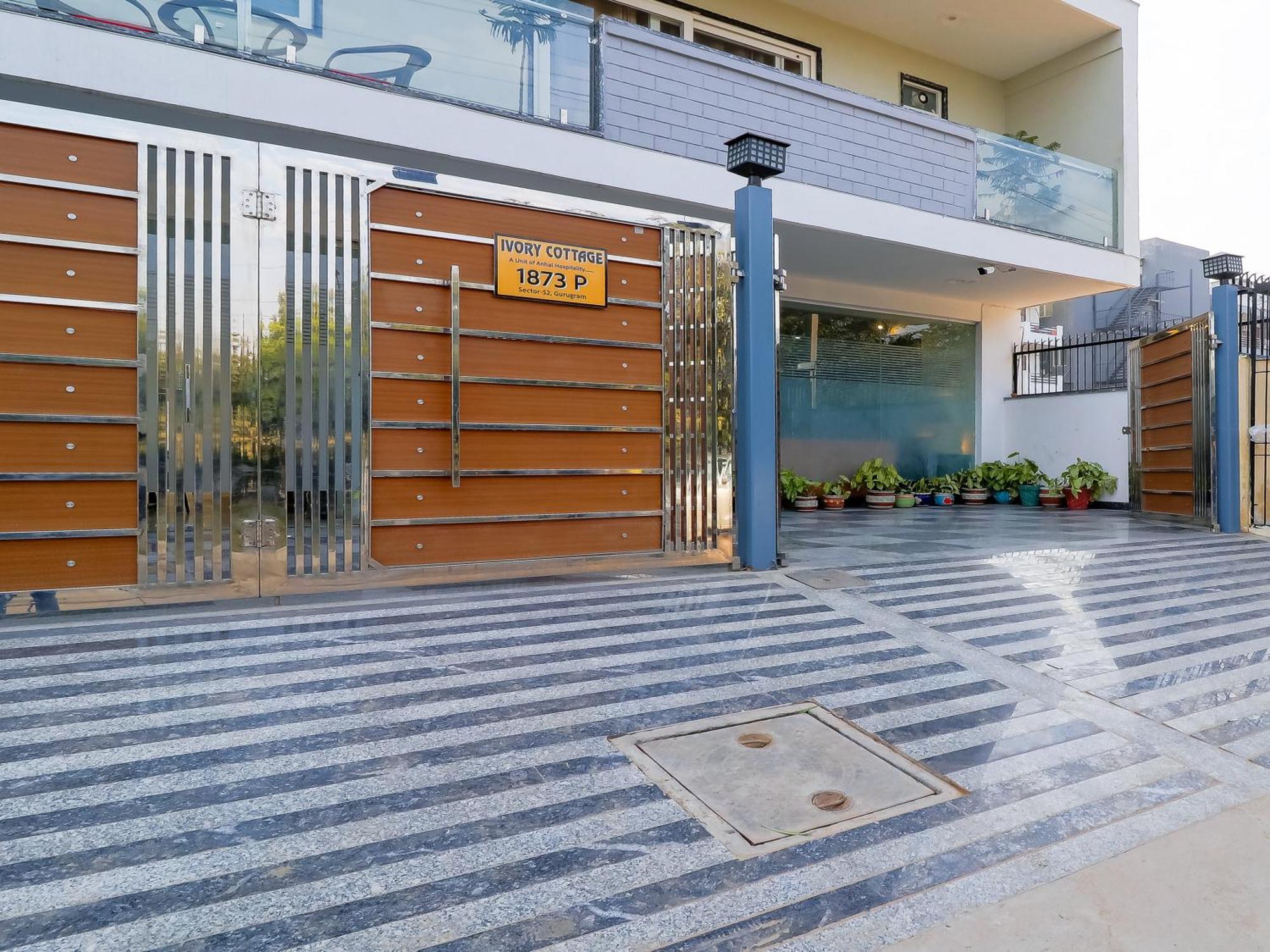 Treebo Rejoice 52 - 3Km From Huda City Metro Station Badshahpur 外观 照片